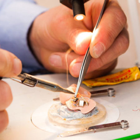 Hörgeräte Reparatur in Dresden